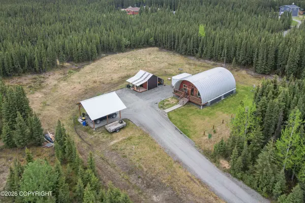 37403 Longview ST, Sterling, AK 99672