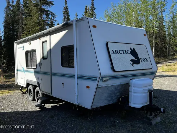 36150 Cottontree LN, Sterling, AK 99672