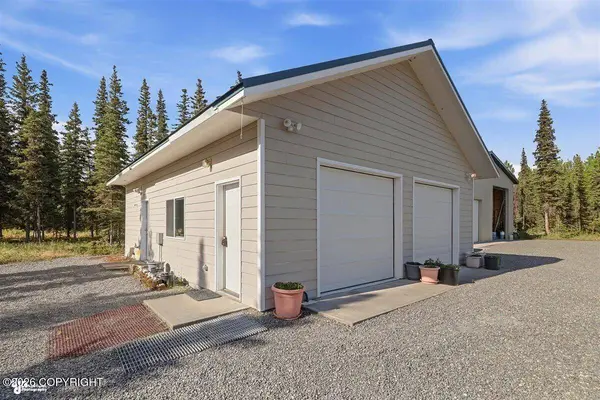 38213 Lee ST, Sterling, AK 99672