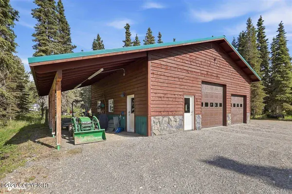 16389 Easy ST, Ninilchik, AK 99639