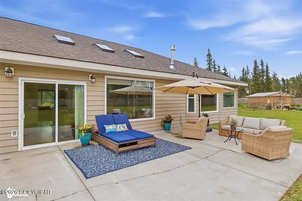 305 Hutto ST, Kenai, AK 99611