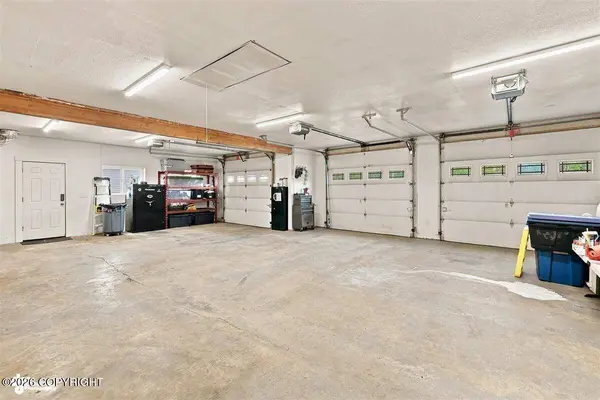 305 Hutto ST, Kenai, AK 99611