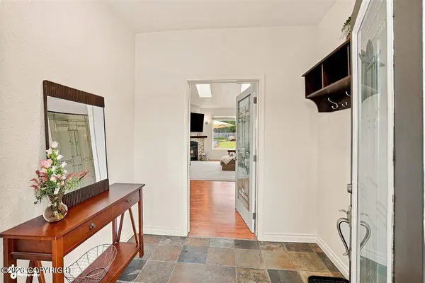 305 Hutto ST, Kenai, AK 99611