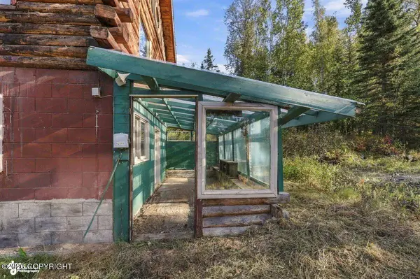 32563 Funny River RD, Soldotna, AK 99669