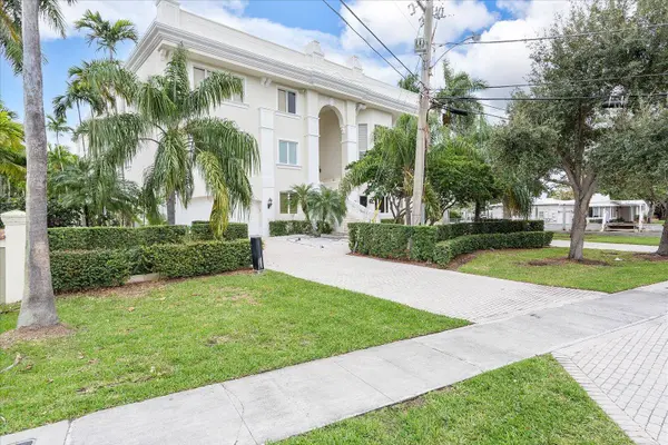 414 Riviera Isle DR, Fort Lauderdale, FL 33301