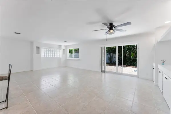 5200 NE 18th TER, Fort Lauderdale, FL 33308