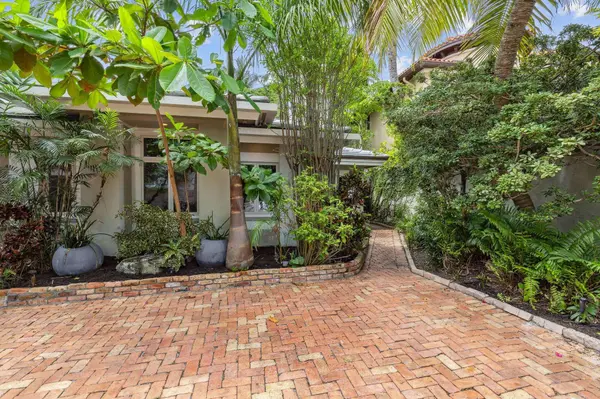 3301 NE 16th ST, Fort Lauderdale, FL 33304