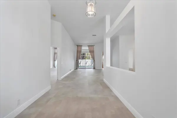 970 Greenwood RD, Weston, FL 33327