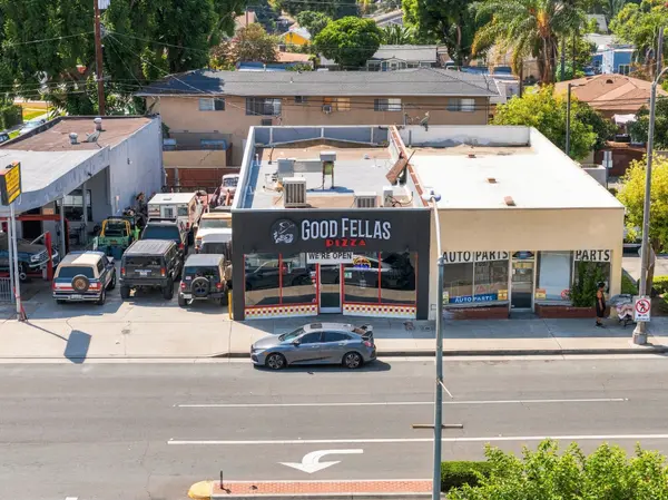13022 Whittier Blvd, Whittier, CA 90602-3045