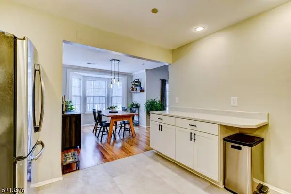 58 Pasture Ct, Roxbury Twp., NJ 07852