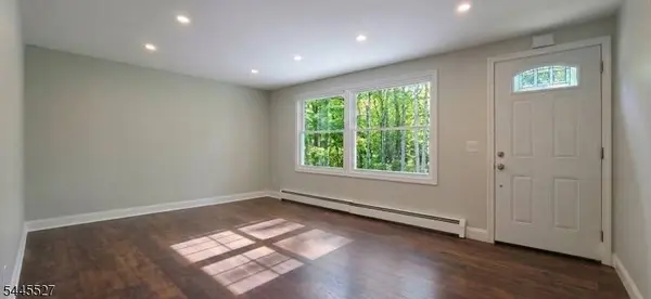 25 Essex Rd, Wantage Twp., NJ 07461