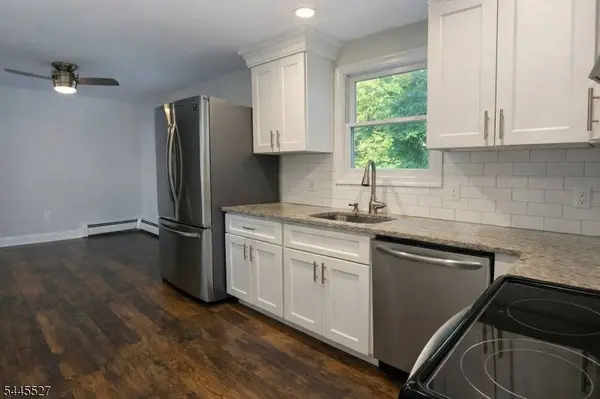 25 Essex Rd, Wantage Twp., NJ 07461