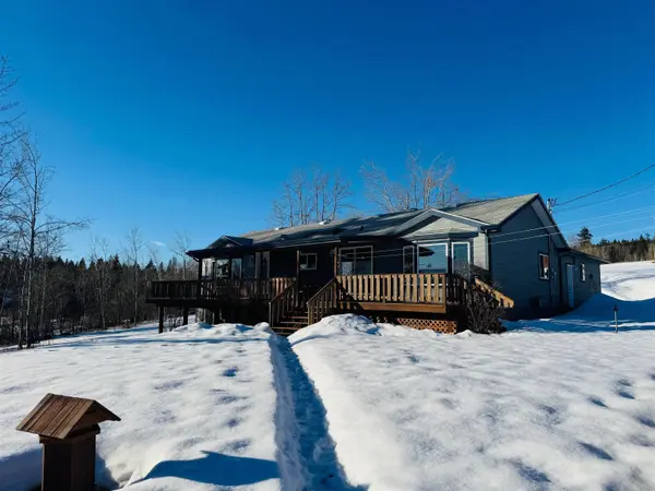 3722 Carson RD, 150 Mile House, BC V0K 2G0