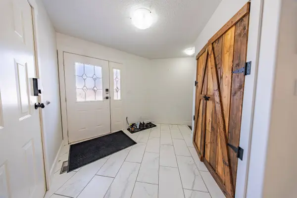 9917 115 AVE, Fort St. John, BC V1J 6R8