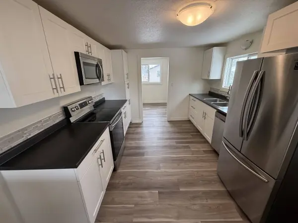 8620 77 ST, Fort St. John, BC V1J 3A2