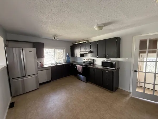 8111 E 97 AVE, Fort St. John, BC V1J 1L8