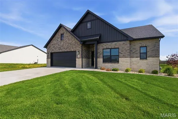 837 Bushwood WAY, O'fallon, IL 62269