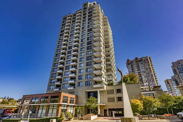 1 Renaissance SQ #1508, New Westminster, BC V3M 0B6