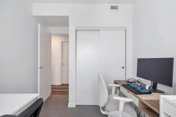 645 Como Lake AVE #504, Coquitlam, BC V3J 0N9