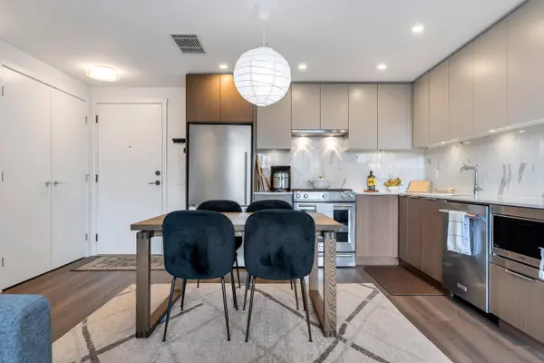 645 Como Lake AVE #504, Coquitlam, BC V3J 0N9