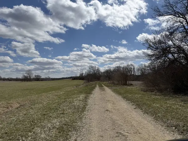 Elgin, IL 60124