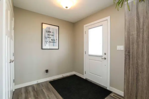 408 11B ST, Nobleford, AB T0L1S0