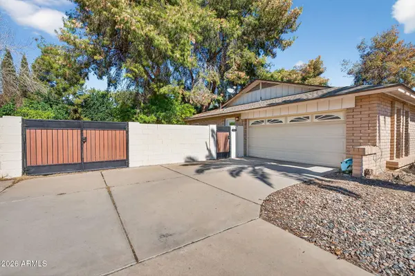 6968 W CALAVAR Road, Peoria, AZ 85381