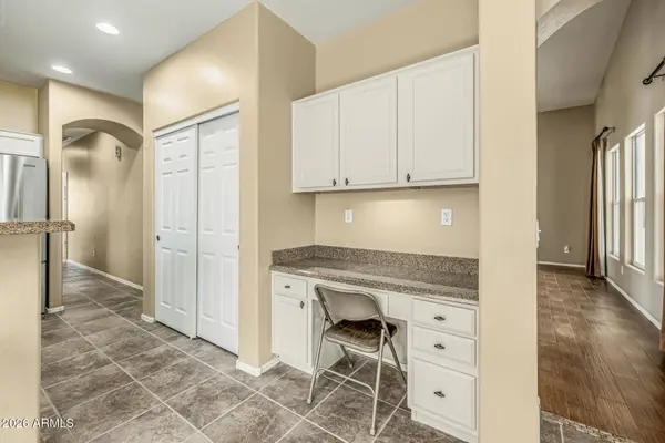 18505 W PORT AU PRINCE Lane, Surprise, AZ 85388