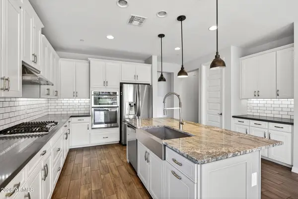 12124 W PEAK VIEW Road, Peoria, AZ 85383