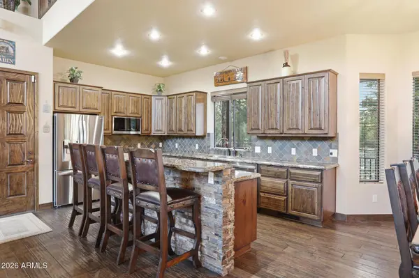 3098 HOPI Drive, Happy Jack, AZ 86024