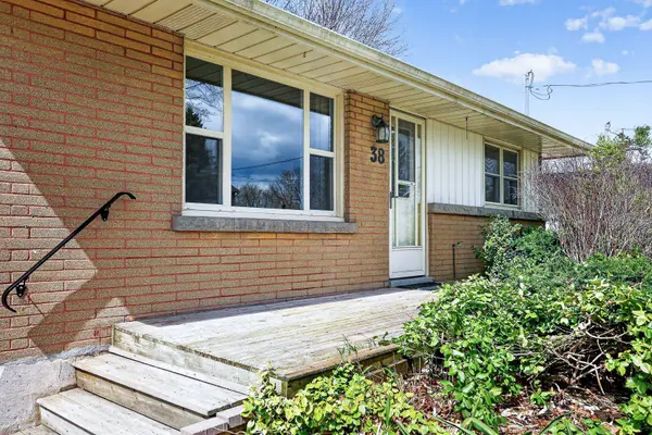 38 Aileen DR, Woodstock, ON N4S 4A1