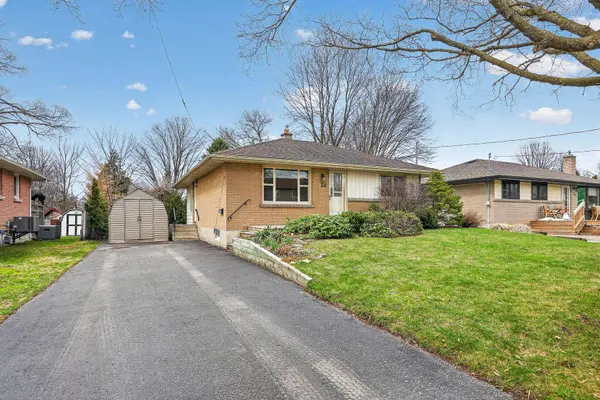 38 Aileen DR, Woodstock, ON N4S 4A1