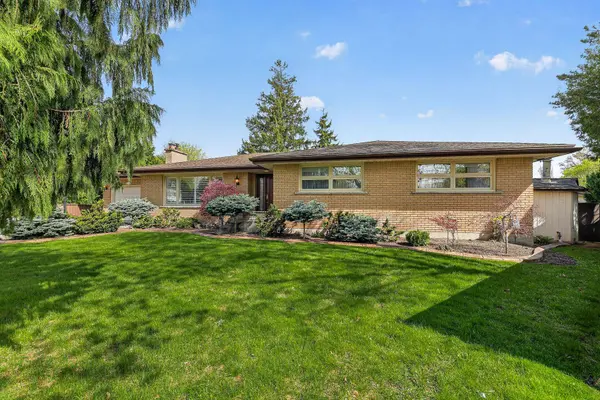 16 Vimy PL, Woodstock, ON N4S 7H9