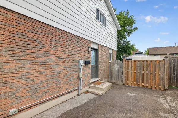 1095 Canfield CRES, Woodstock, ON N4S 8P3