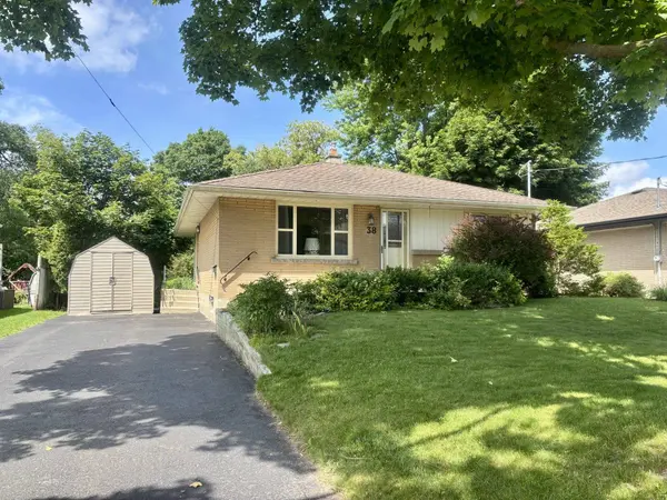 38 Aileen DR, Woodstock, ON N4S 4A1