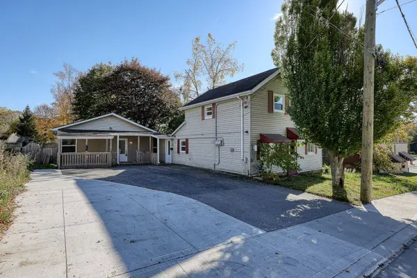 10 Givins ST, Woodstock, ON N4S 5Y7