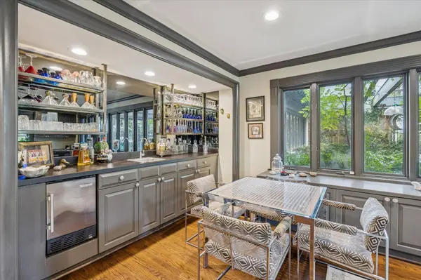 2500 Glen Haven BLVD, Houston, TX 77030