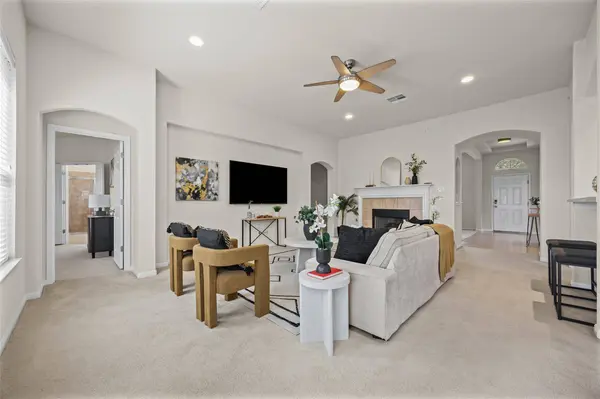 6801 Cromarty LN, Austin, TX 78754