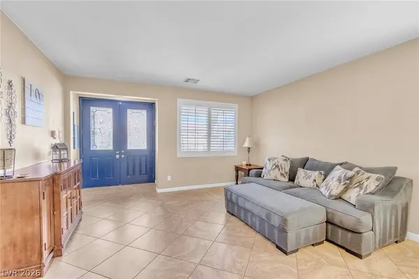 67 Crescent Palm CT, Henderson, NV 89002