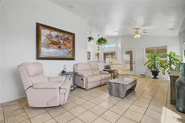 998 Trackers Glen AVE, Henderson, NV 89015