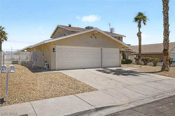 3305 Irv Marcus DR, Las Vegas, NV 89108