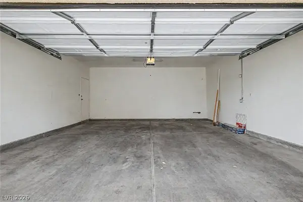 2153 Quarry Ridge ST #103, Las Vegas, NV 89117