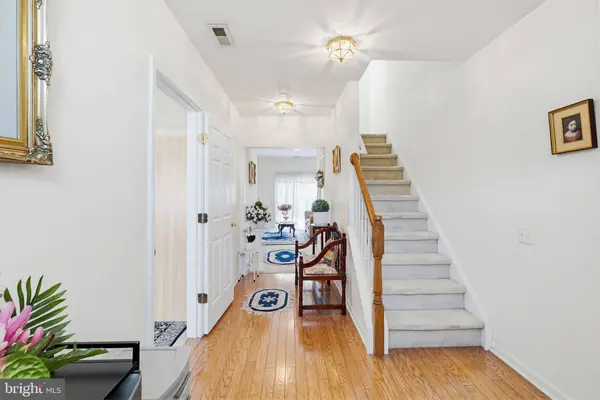 Delran, NJ 08075