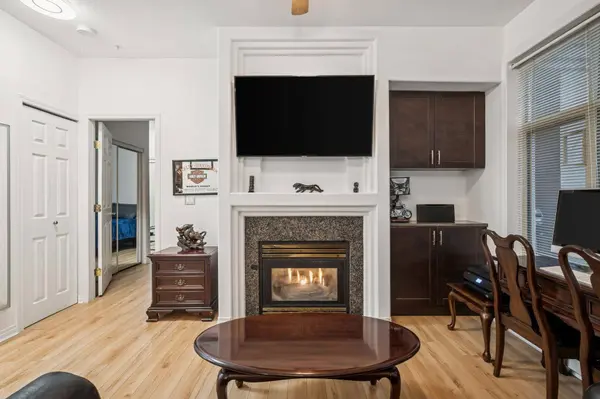 3176 Plateau BLVD #208, Coquitlam, BC V3E 3J2