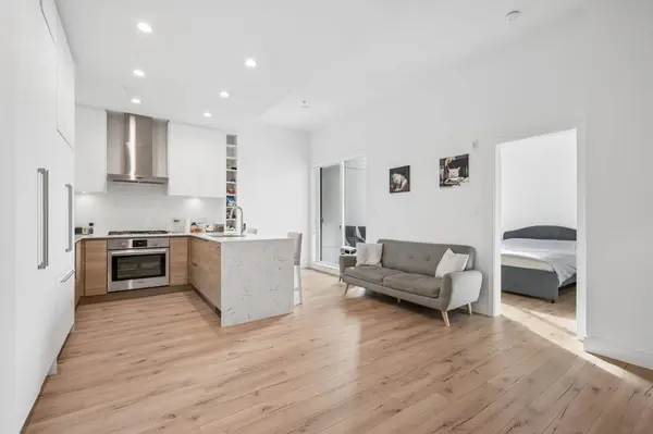 3131 Murray ST #626, Port Moody, BC V3H 0L9