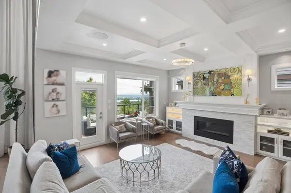 1402 Shay ST, Coquitlam, BC V3E 0L5