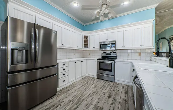 5127 BAY BLVD, Port Richey, FL 34668