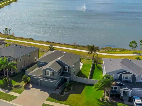 19613 LONG LAKE RANCH BLVD, Lutz, FL 33558