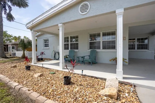 711 BAYSHORE DR, Tarpon Springs, FL 34689