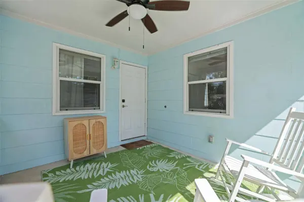 548 BAY ST, Dunedin, FL 34698